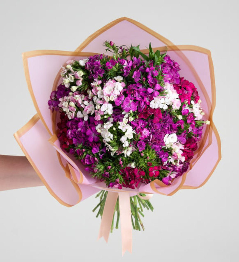 Hüsnüyusuf Çiçek Buketi